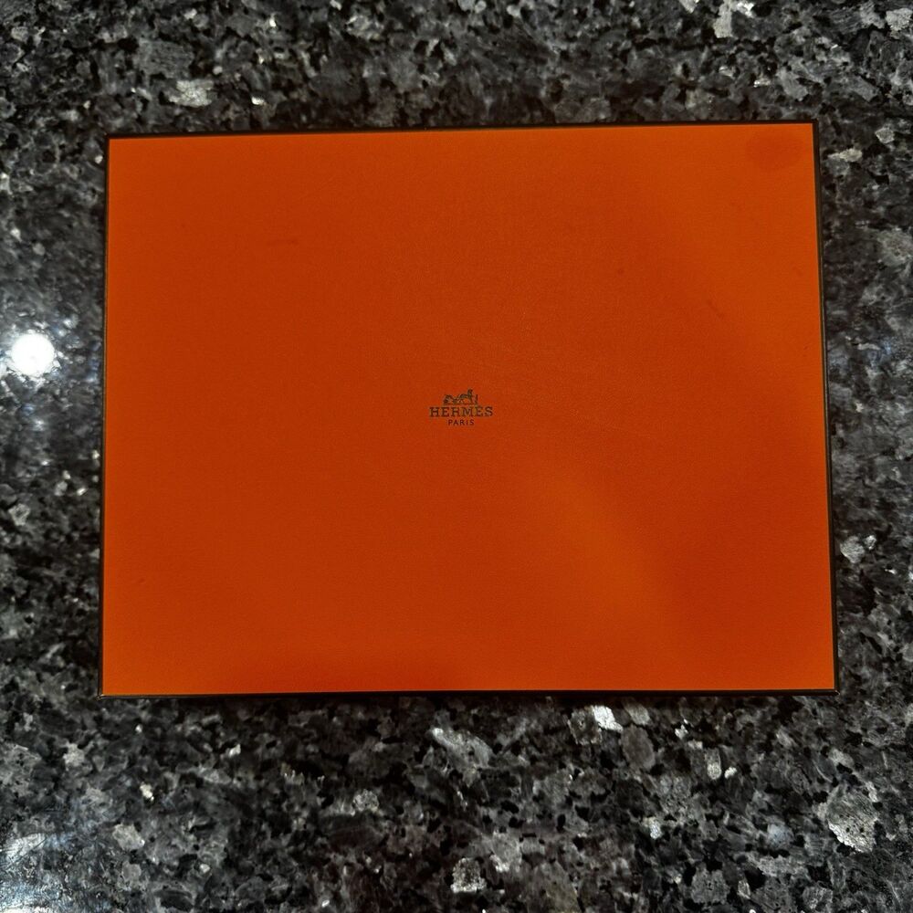 HERMES Paris Orange Authentic Shopping Gift Empty Box 11x9x3